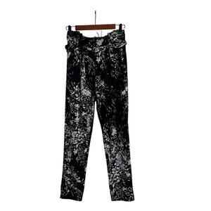 WHBM White House Black Market The Tapered Ankle Floral Pants Size Women's XXS